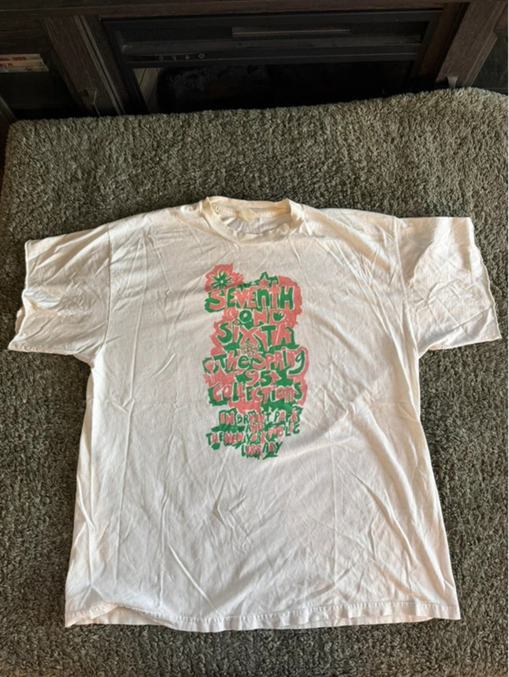 Seventh on Sixth The Spring '95 Collections White Graphic T-Shirt